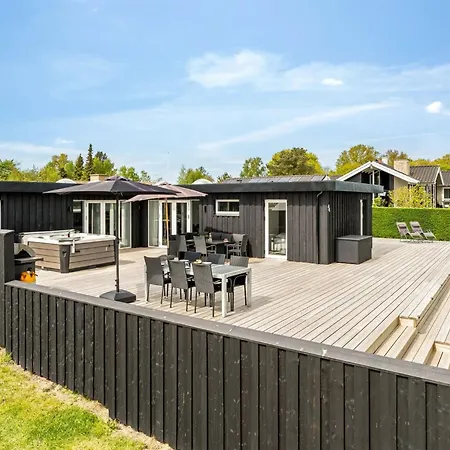 Tonna - From The Sea By Interhome Hadsund